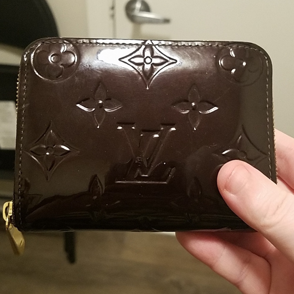 Louis Vuitton - Vernis Zippy Coin Purse - Amarante